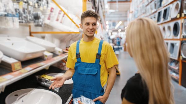 How to Be a Brand Advocate: Demonstrating Your Company's Brand with Customers