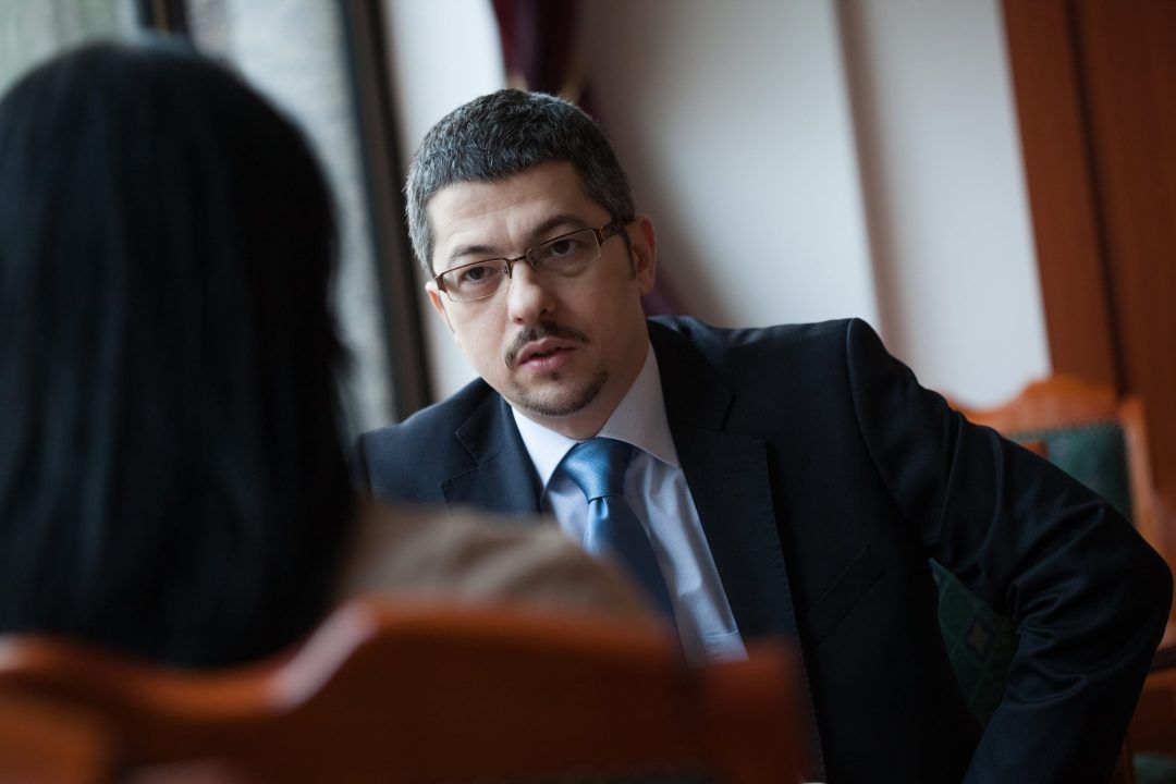 Leadership Essentials: Effective One-on-One Meetings: Running Effective One-on-One Meetings