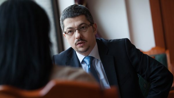 Leadership Essentials: Effective One-on-One Meetings: Running Effective One-on-One Meetings