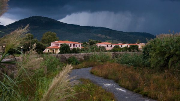 Severe Weather Preparedness ‚– Hurricanes: Preparing Your Home After a Hurricane Watch or Warning is Announced