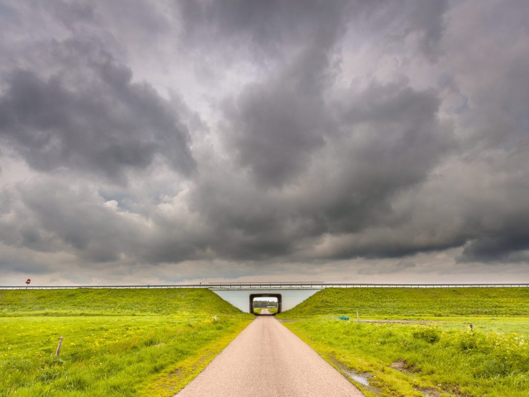 Severe Weather Preparedness ‚– Hurricanes: Staying Safe After a Hurricane Watch or Warning is Announced