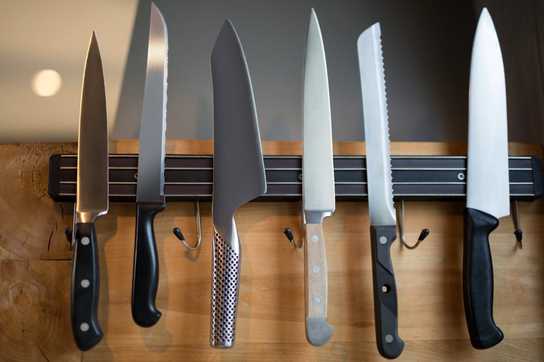 Knife Safety: The Basics for Grocery: Inspecting, Cutting, and Handling