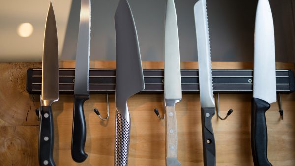 Knife Safety: The Basics for Grocery: Inspecting, Cutting, and Handling
