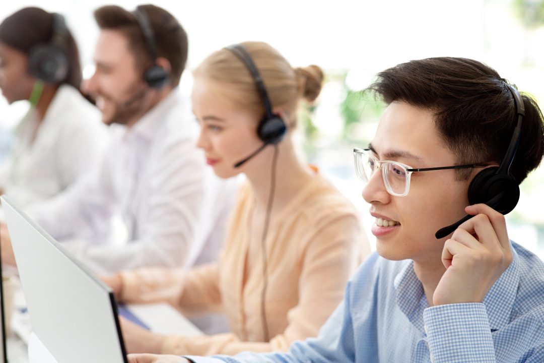Communication Skills Over the Phone: How to Actively Listen on the Phone