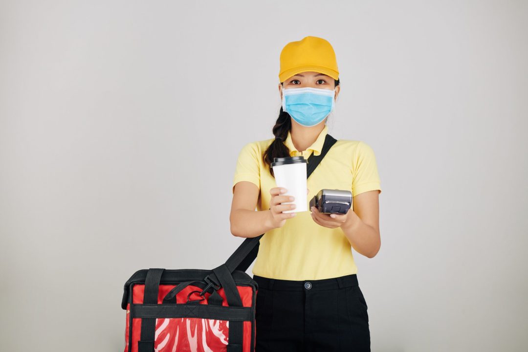 Minimizing Infection Risks for Delivery Drivers: How to Have Safe Interactions with Customers During Deliveries
