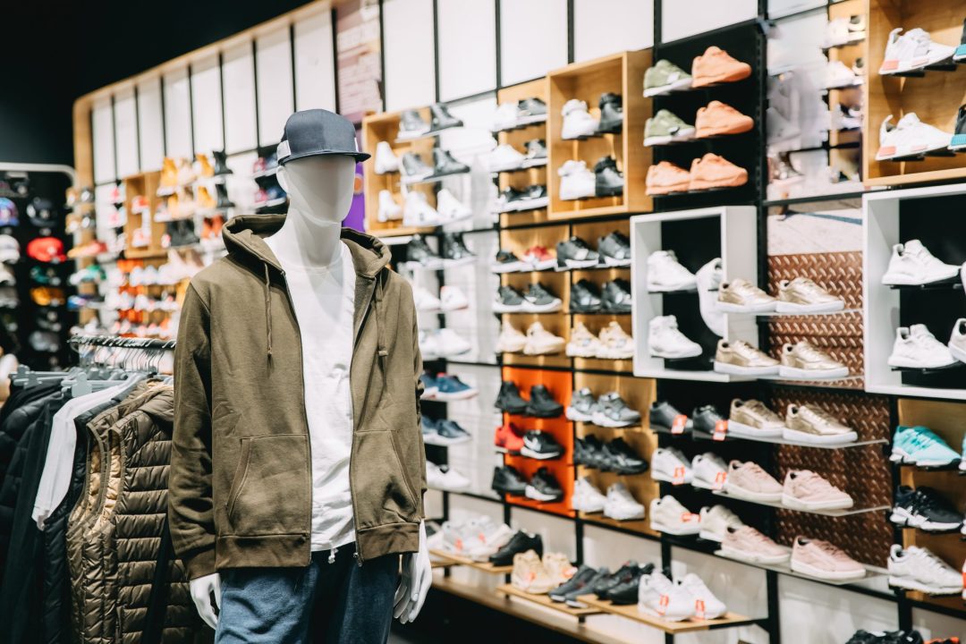 Internal Theft Awareness for Employees - Retail : Types of Employee Theft - Retail