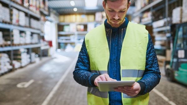 Internal Theft Awareness for Managers - Retail : Strategies to Prevent Internal Theft