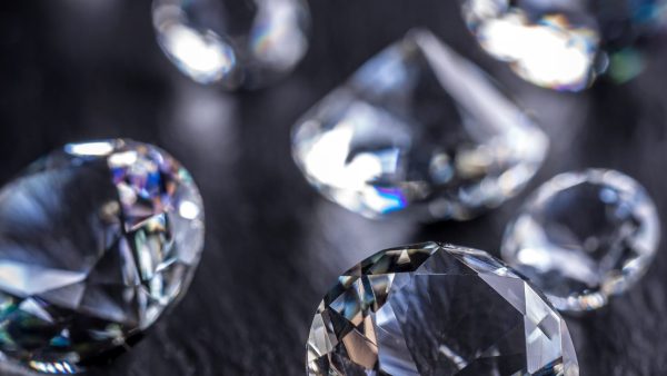 Jewelry - The 4 Cs Of Diamonds: Carat