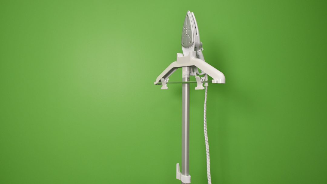 Clothing Steamers: How to Use a Clothing Steamer