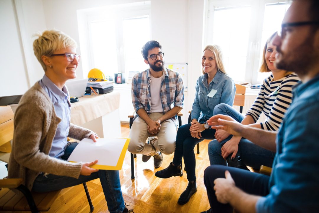 Managers: How to Give Positive and Constructive Feedback