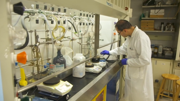 Chemical Fume Hoods for Laboratories