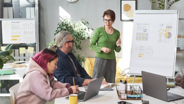Presentation Skills for Beginners | TJ Walker