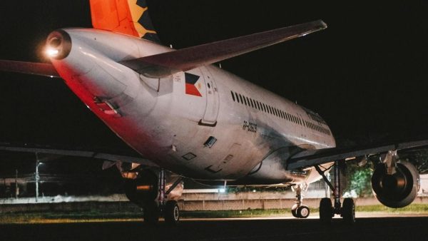 Working in Poor Lighting for Aircraft Maintenance Engineers