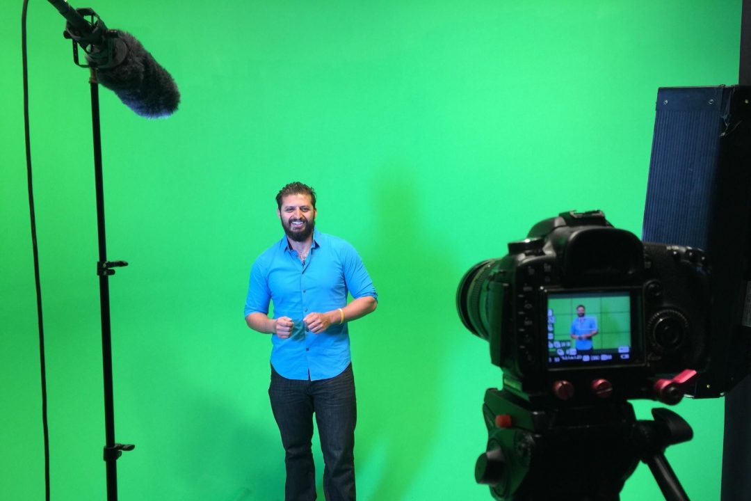 Create an Incredible eLearning Studio for Under $1000 - A Step by Step Guide