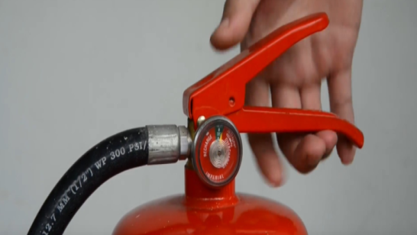 Fire Extinguisher: Using a Fire Extinguisher