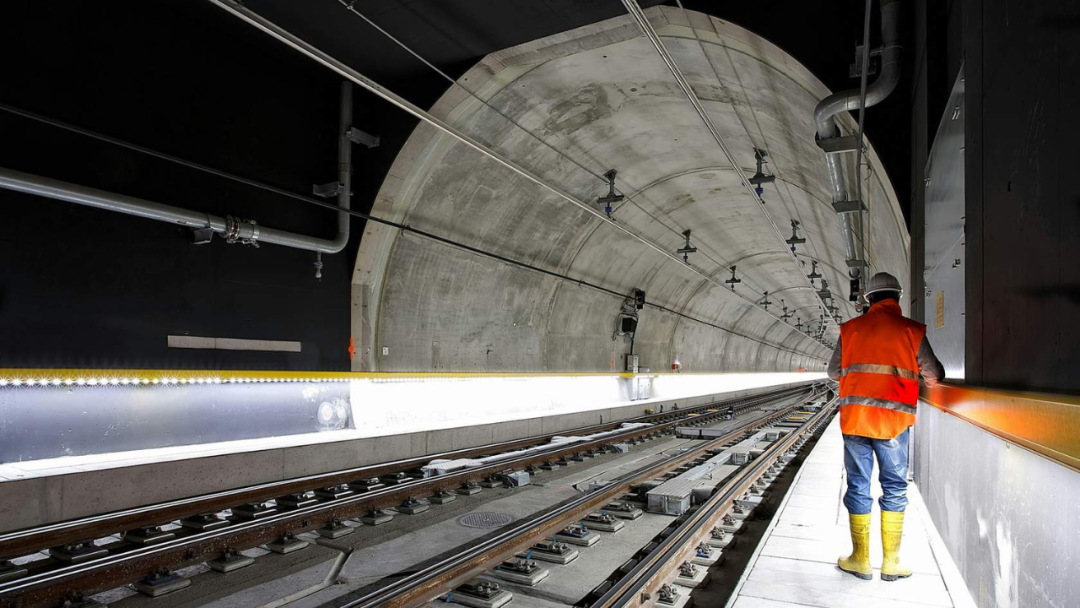Human Factor Rail 02: Mind-State Management for Safety in High Risk Environments