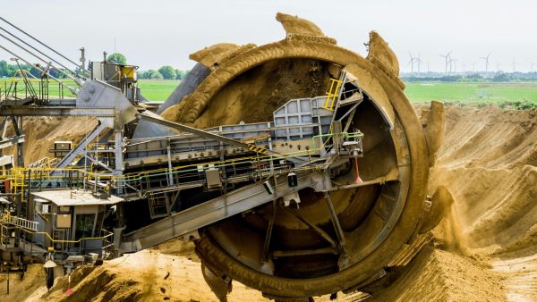 Human Factor Mining: 01. An Introduction to Human Factors in the Mining Industry