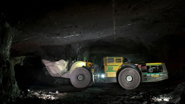 Human Factor Mining: 05. Decision Making and Dynamic Risk Assessment in High Risk Environments