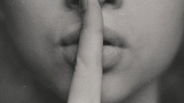 Shhhh, silencio: Comunícate eficientemente sin palabras