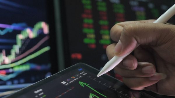 Sustainable & Responsible Investing - An Introduction