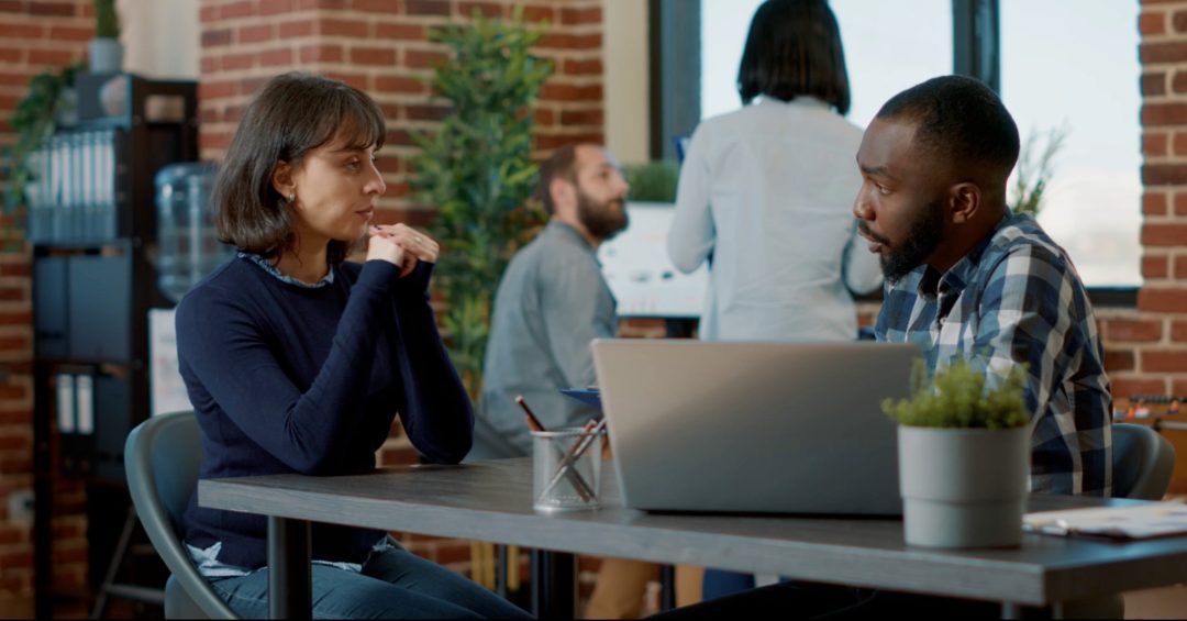 Interviewing for Sales with Performance-based Hiring