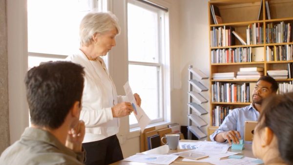 The Manager's Role as Communicator