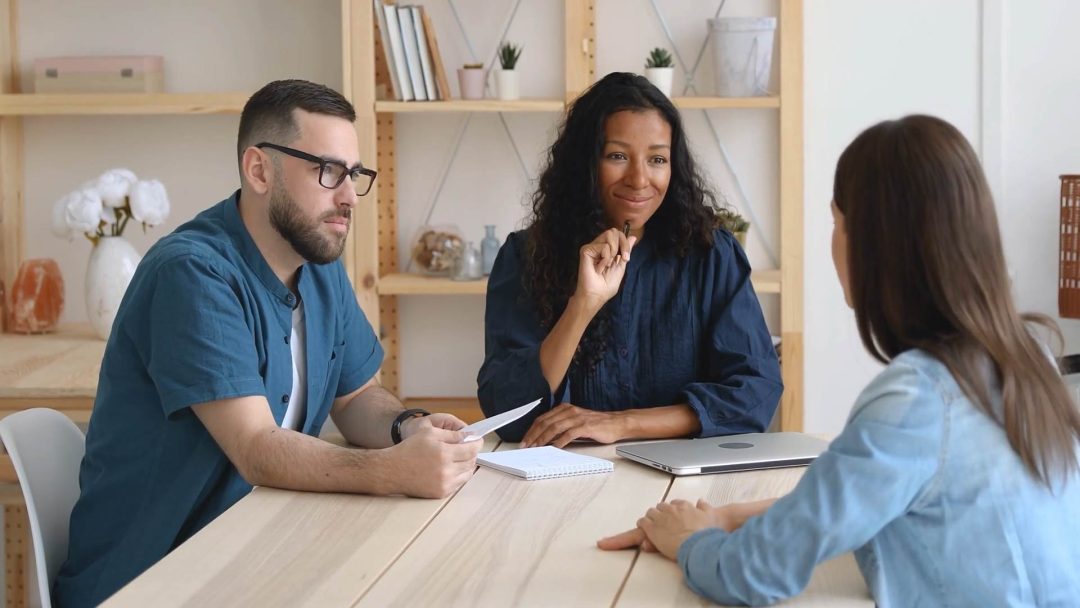 Leading Successful Hiring Interviews with Confidence