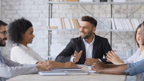 Using Persuasion to Sell