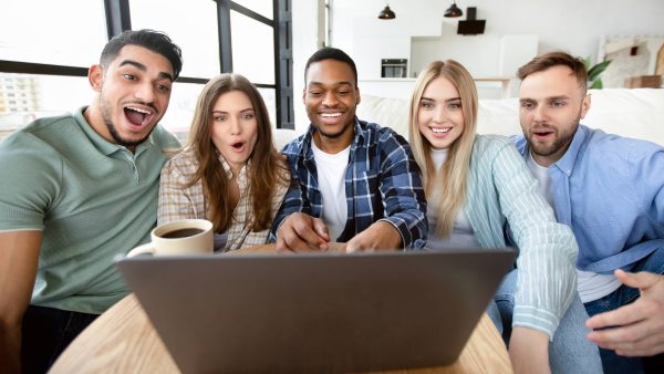 Create an Amazing Online Community That Grows Your Business