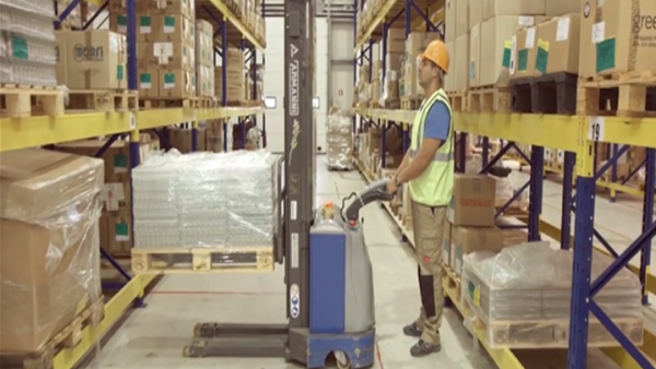 Forklift Operator - Straddle Stackers: Operation and Stability