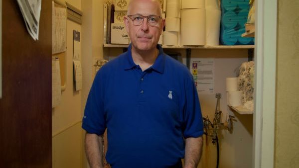 Environmental Services for Senior Living: How to Use a Mop Closet