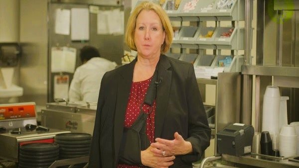 Hospital Foodservice Regulatory Compliance: Patient Tray Guidelines