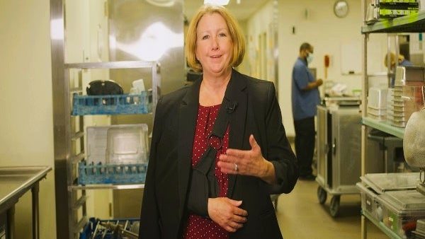 Hospital Foodservice Regulatory Compliance: Regulations for Dishroom and Sanitation