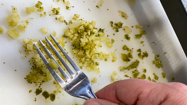 IDDSI Culinary Basics: Processing and Testing Steamed Broccoli - IDDSI Level 4 Puréed