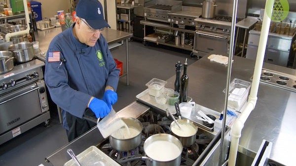 Culinary: Advanced - Basic Sauces - White Sauce