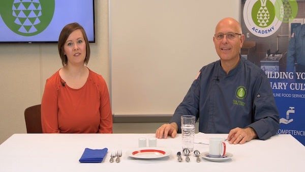 Customer Service in Senior Dining: Setting the Stage