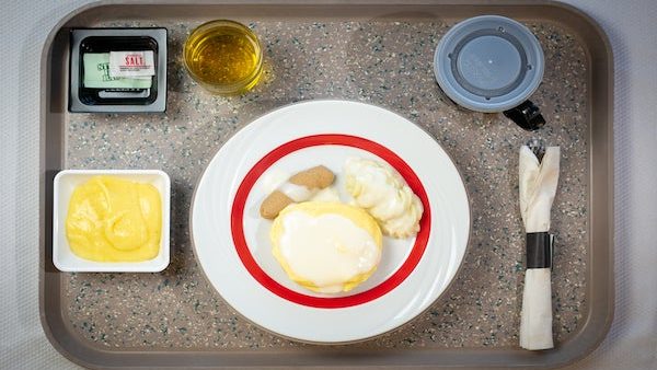 Pineapple Purée Program: How to Plate Omelette Purée