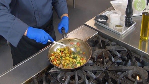 Culinary: Basics - How to Sauté
