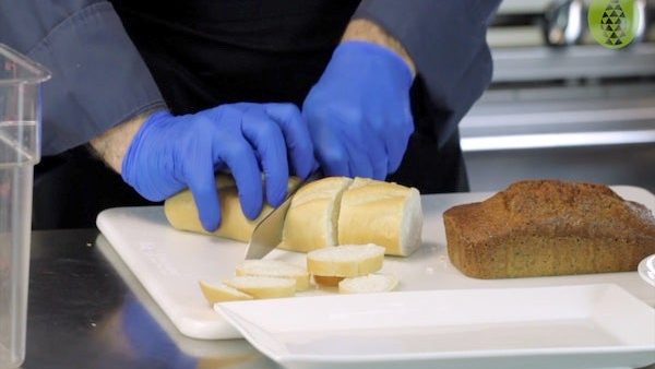 Culinary: Basics - Knife Cuts - Bread