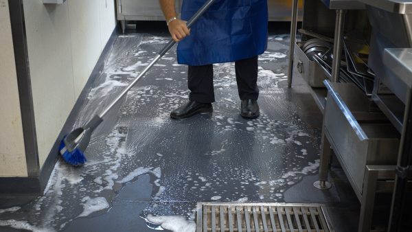 Commercial Kitchen Cleaning: Cleaning Kitchen Floors
