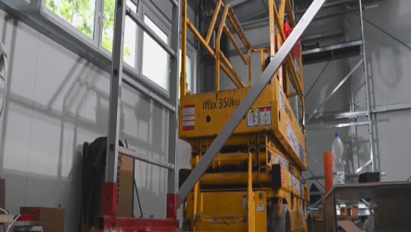 Scissor Lift Aerial Platform: Scissor Lift Components