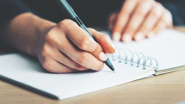 How to Speak Effectively in Any Setting: How to Write for Public Speaking