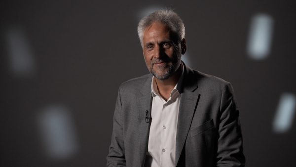 De la ESG (Environmental, Social, Governance) a la ESG - T | Enrique Johnson