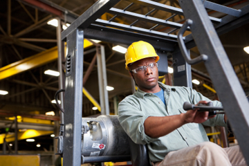 Powered Industrial Trucks: Operators' Overview
