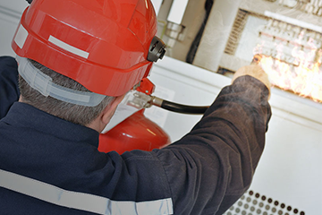 Fire Extinguisher Safety for Construction: Part 02. Using Extinguishers (US)
