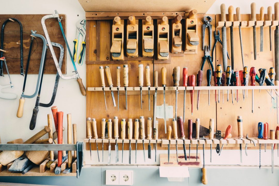 Construction Spanish: Power and Hand Tools