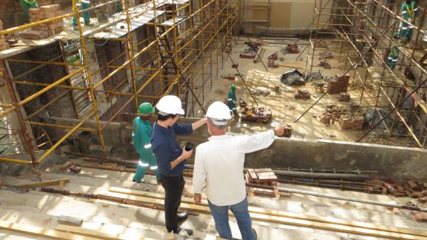 Construction Spanish: Giving Instructions