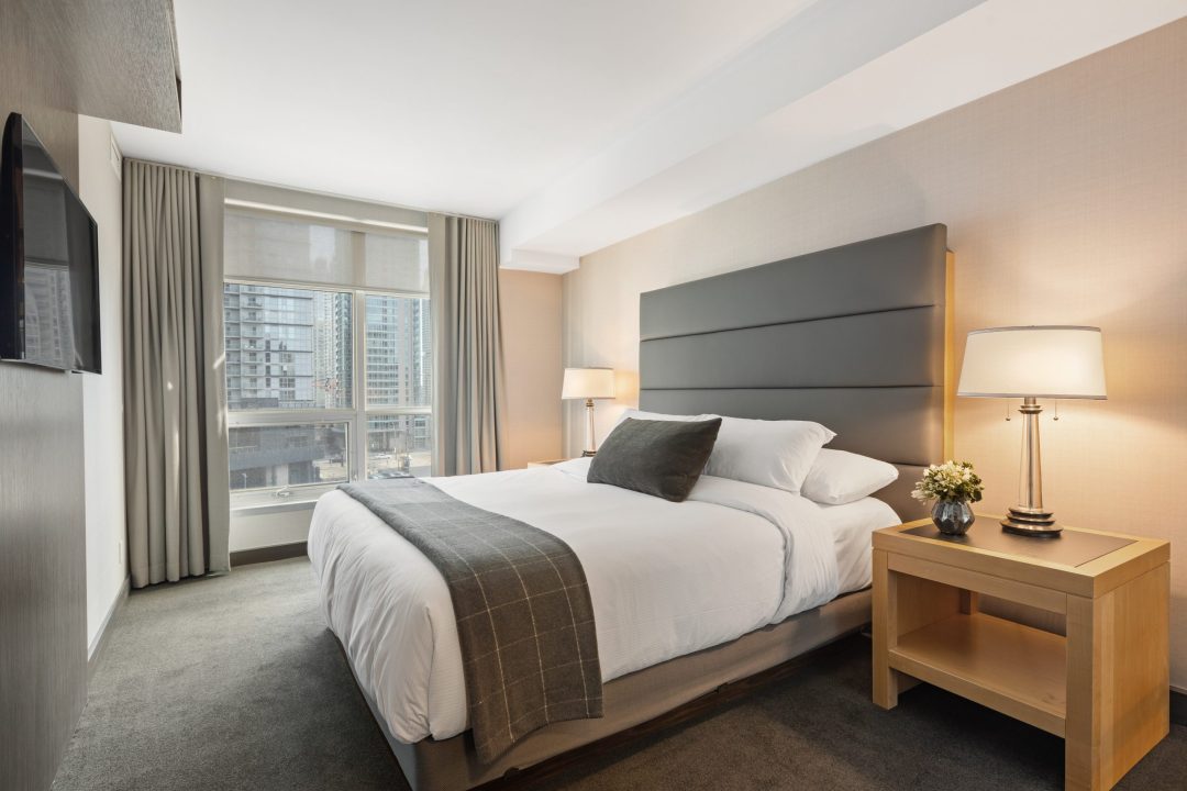 Hospitality & Housekeeping for Spanish Speakers