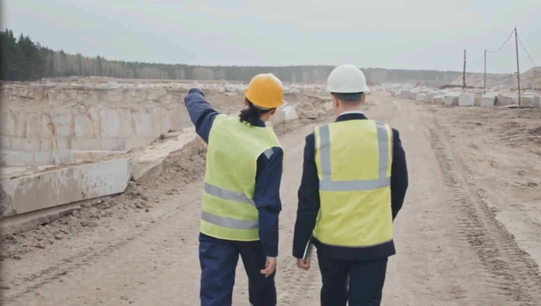 Asbestos Awareness: Asbestos Hazards