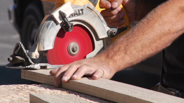 Hand and Power Tools - Handheld Saws: Circular Saws